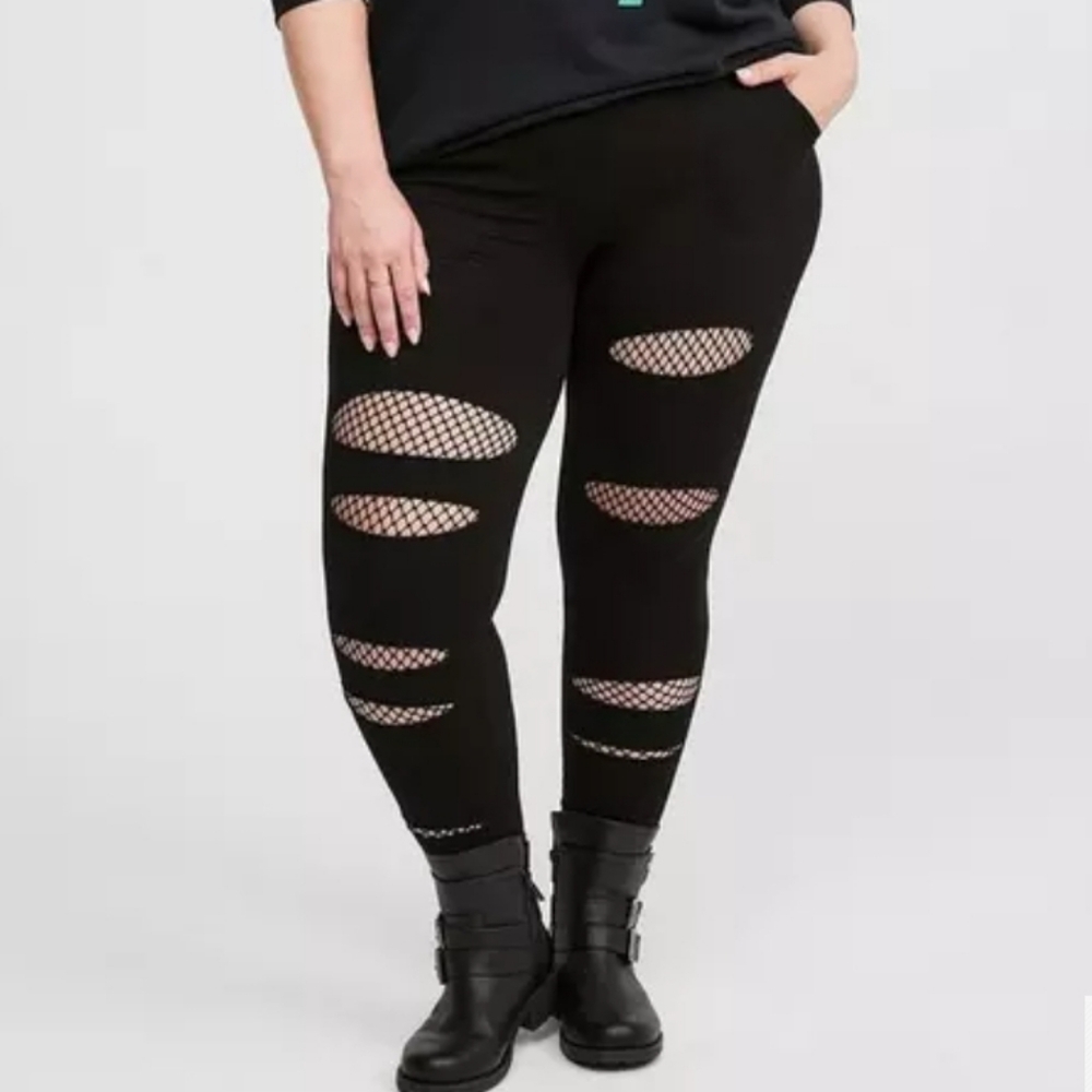 Torrid Full Length Cutout Legging 4X EUC